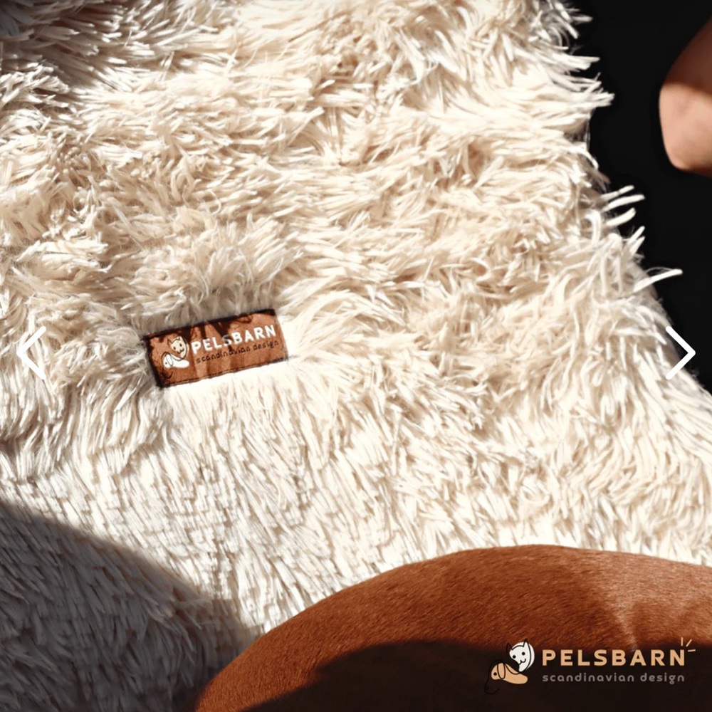 New Pelsbarn Protecting Dog Car Seat with Belt, Beige, Medium - Picture 9 of 12